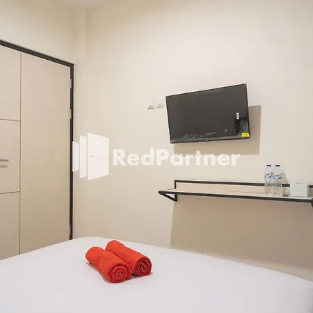 Reddoorz At Astana Malioboro-3